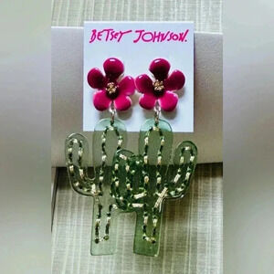Betsey Johnson Hola To Love Crystal Cactus Floral Statement Drop Earrings.